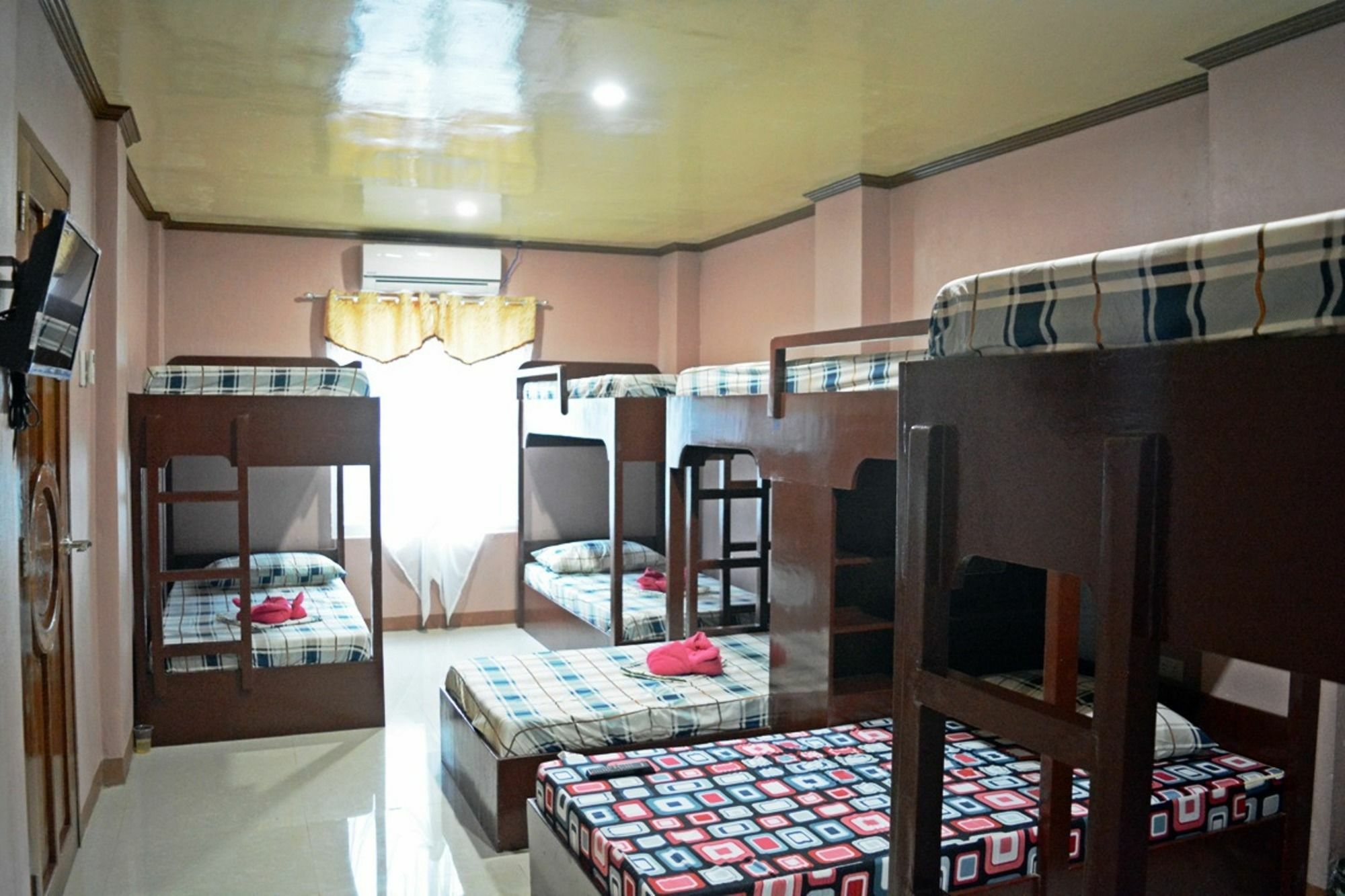 Oyo 712 Island Hop Nido Hostel Ел Нидо Екстериор снимка