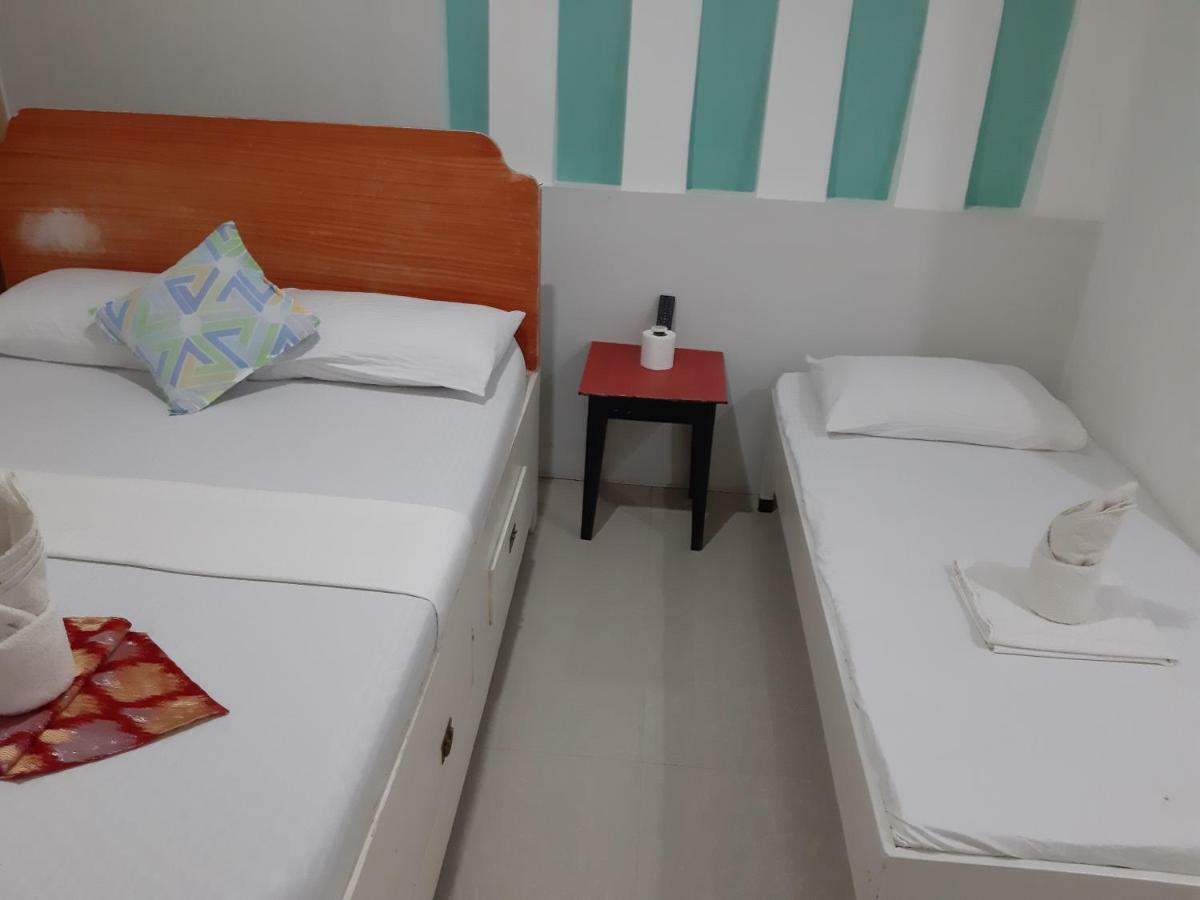 Oyo 712 Island Hop Nido Hostel Ел Нидо Екстериор снимка