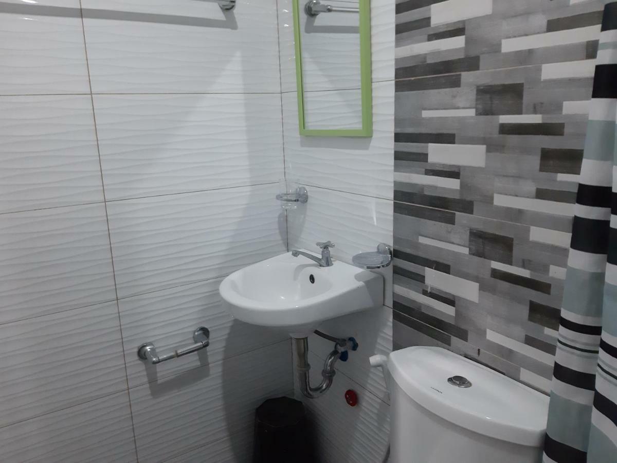 Oyo 712 Island Hop Nido Hostel Ел Нидо Екстериор снимка